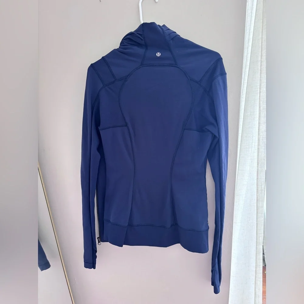 Lululemon |‎ Bhakti Yoga Jacket in navy